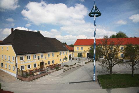 Hotel Eberl Hattenhofen  Bagian luar foto