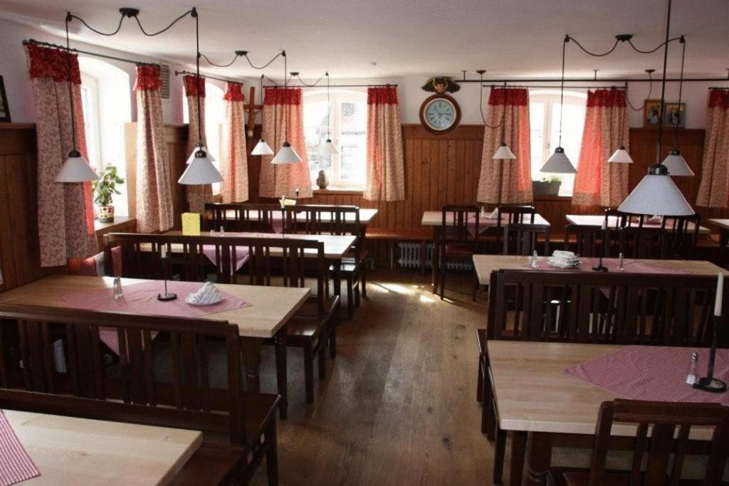 Hotel Eberl Hattenhofen  Bagian luar foto